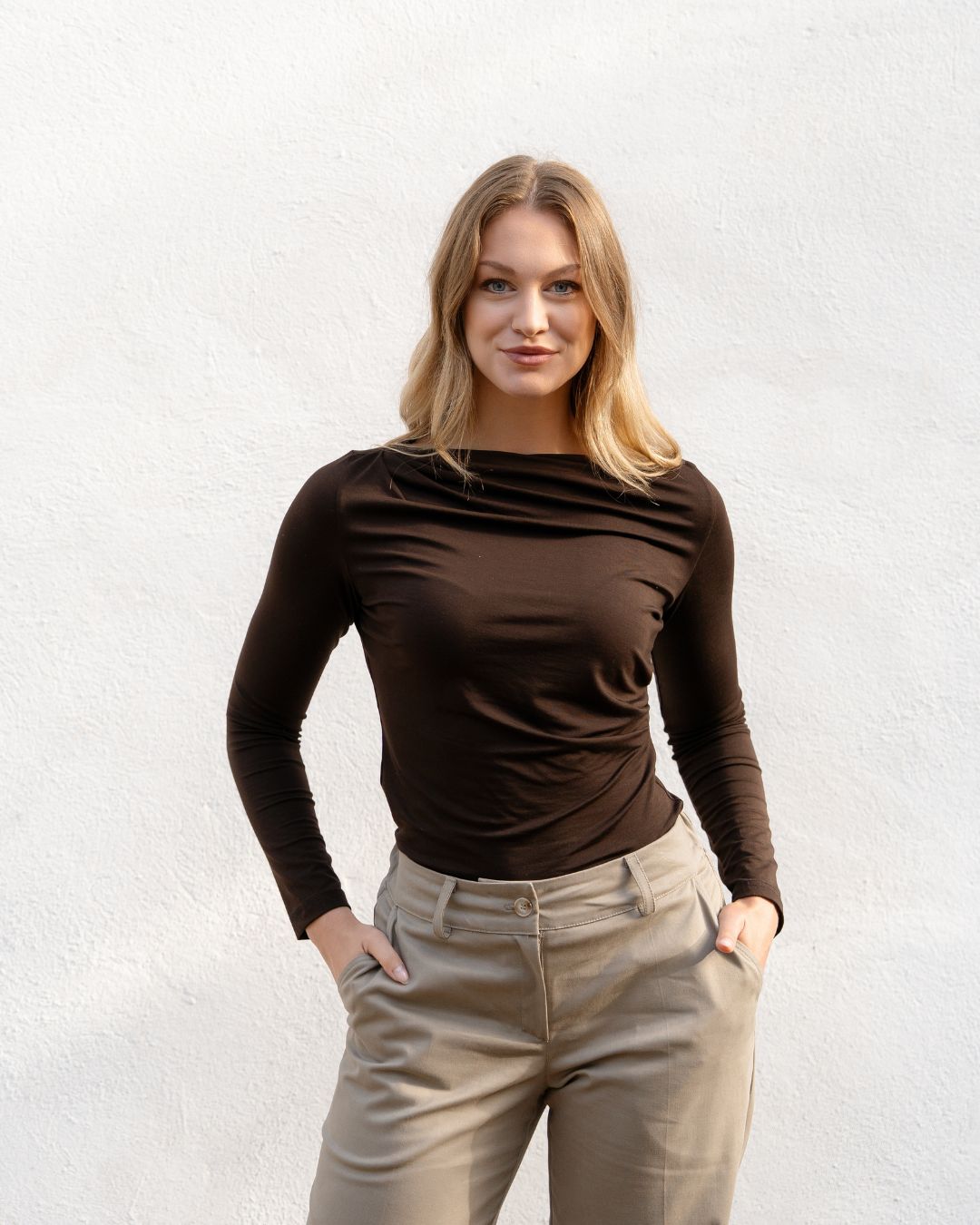 taupe_flora_1