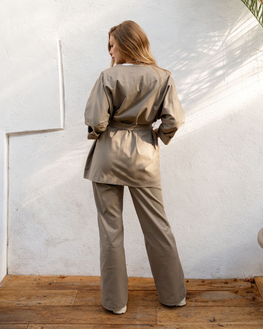 taupe_cora_7